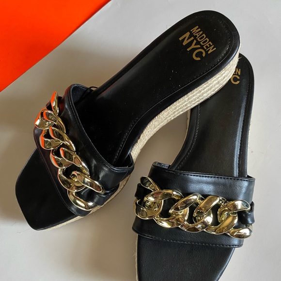 Madden  NYC NWT - Picture 1 of 5